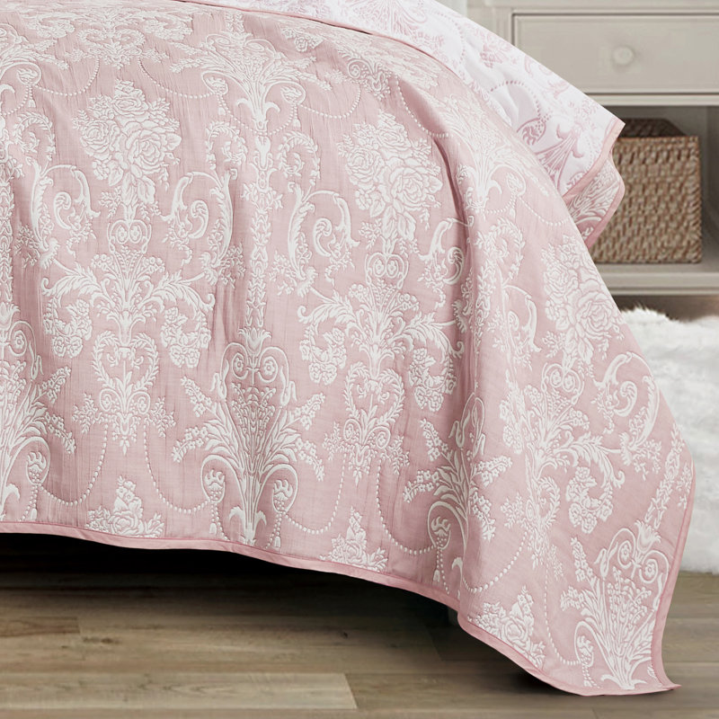 Elegant Pink Matelasse Polycotton Bedspread Set，Queen, Queen Bedspread + 2 Standard Shams