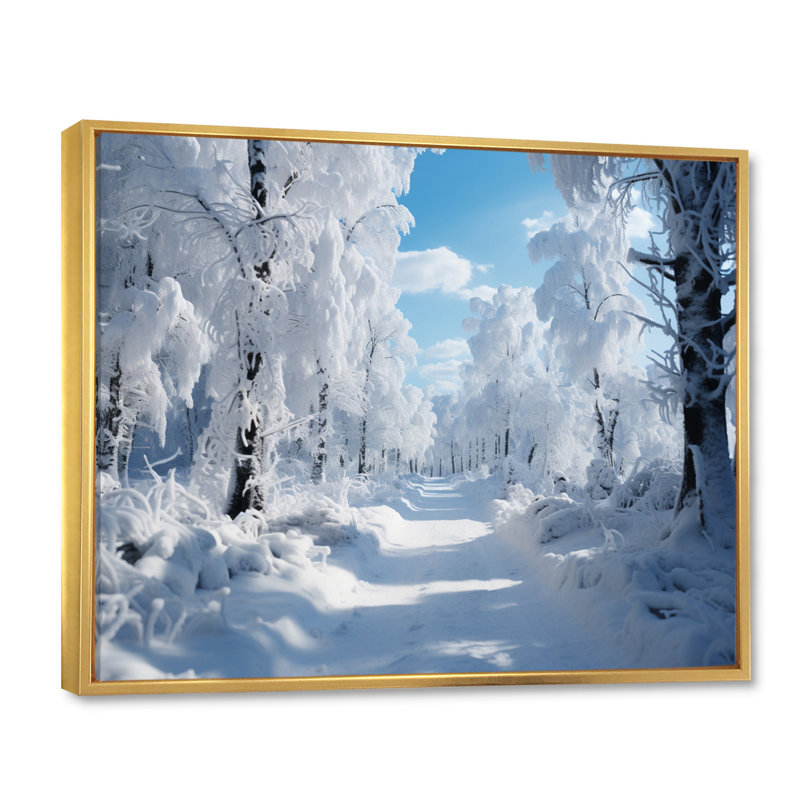 Winter Frosty Forest IV, reproduction d'art sur toile, Cadre flottant doré, H 24 po x l 32 po x P 1 po