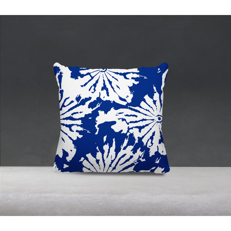 Coussin Cecil, H 17 po x l 17 po, Bleu marine / blanc