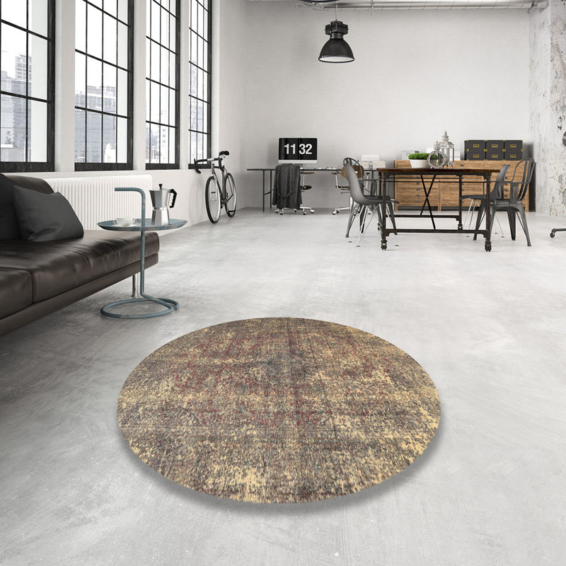 Indoor Rug, Round 4'