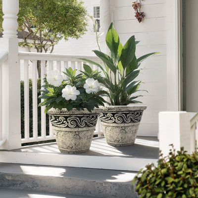 Two-piece Set Of Flower Pots With Classical Relief
