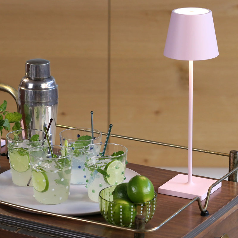 Poldina Pro Table Lamp, Pink