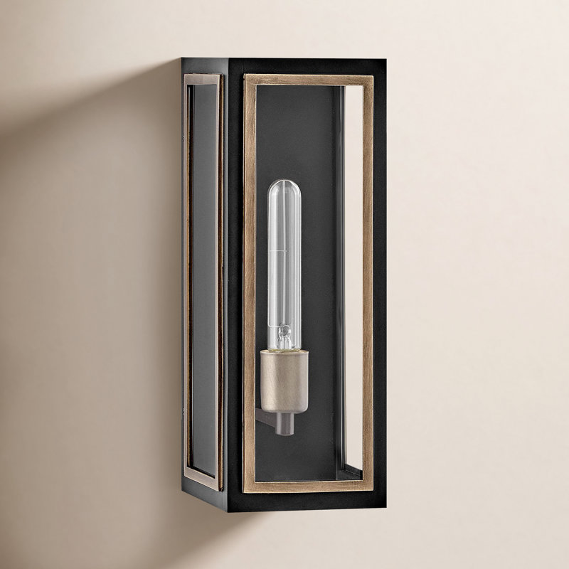 Hinkley Shaw Outdoor Wall Mount Lantern
