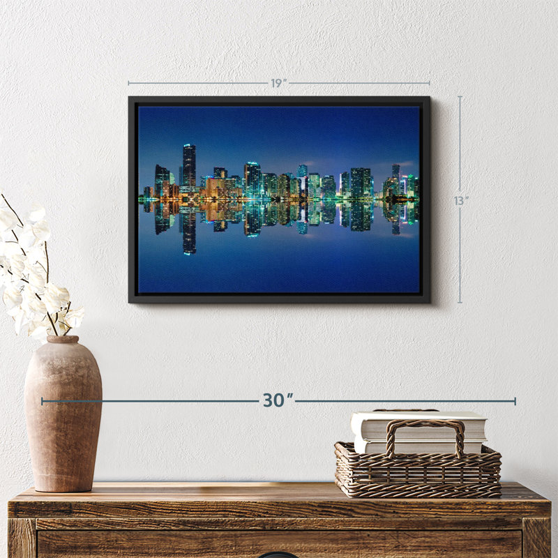 «Miami Night Skyline Wall Art», H 19 po x l 13 po