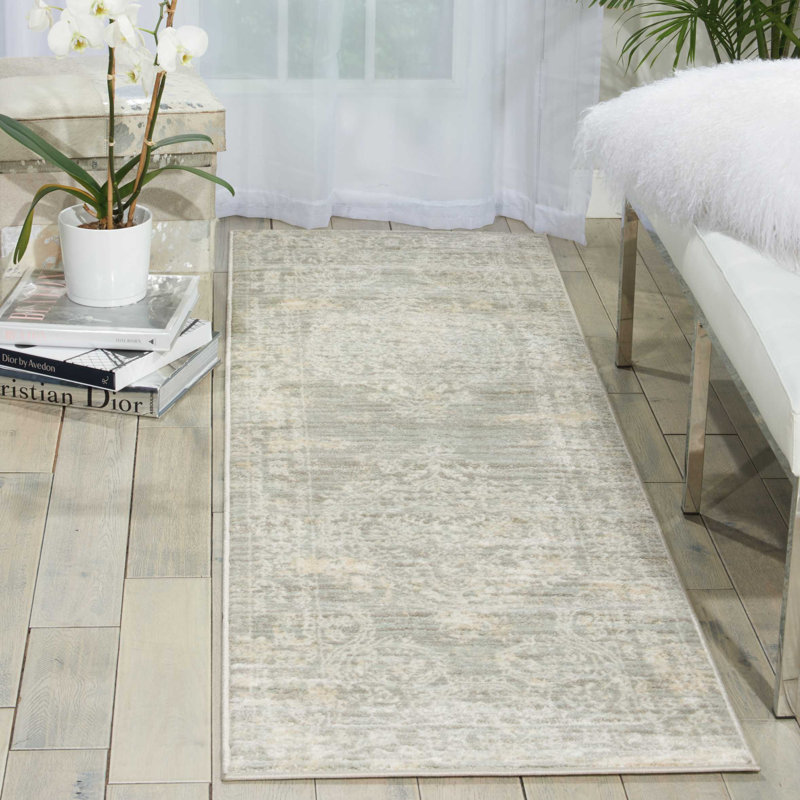Tapis gris d'inspiration persane Alana, Tapis de couloir 2 pi 2 po x 7 pi 6 po