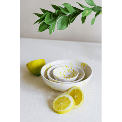 Elegant Ceramic Bowl Set (3 Pieces), Yellow & White, Large: 6.1 x 6.1 x 2.3 in, Medium: 4.8 x 4.8 x 1.9 in, Small: 3.1 x 3.1 x 1.3 in | 100% Ceramic, Perfect for Serving & Decor
