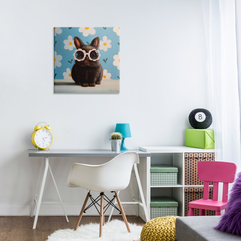 «Flower Child Bunny Canvas», conception par Lucia Heffernan, H 24 po x l 24 po