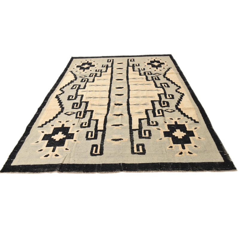 Iniguez Light Gray Rug