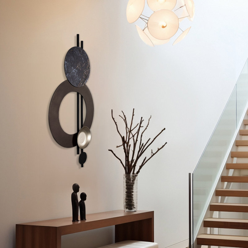 Élégant accessoire mural décoratif en métal, 27,6 po x 31,9 po | Fabriqué en acier à 100%, épaisseur: 0,05 pouce | Parfait pour la décoration intérieure, conception unique pour les murs de salon, de bureau ou de galerie
