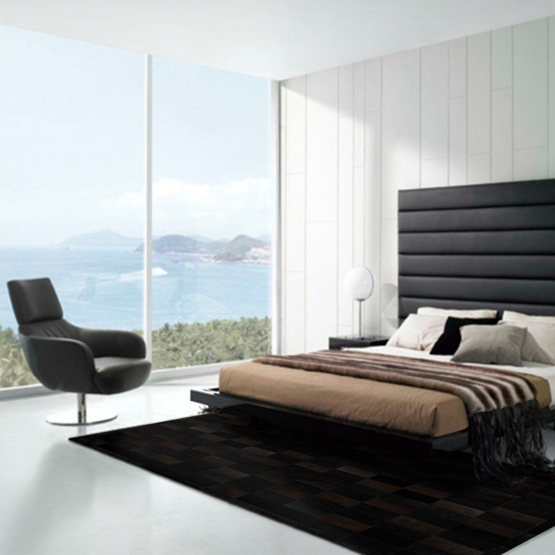 Tapis géométrique en cuir de vache noir / brun foncé / gris Daedalus, Rectangle 6 pi x 9 pi