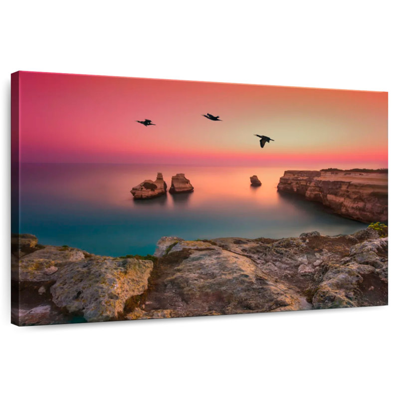 Gillard Salento Coastal Cliffs