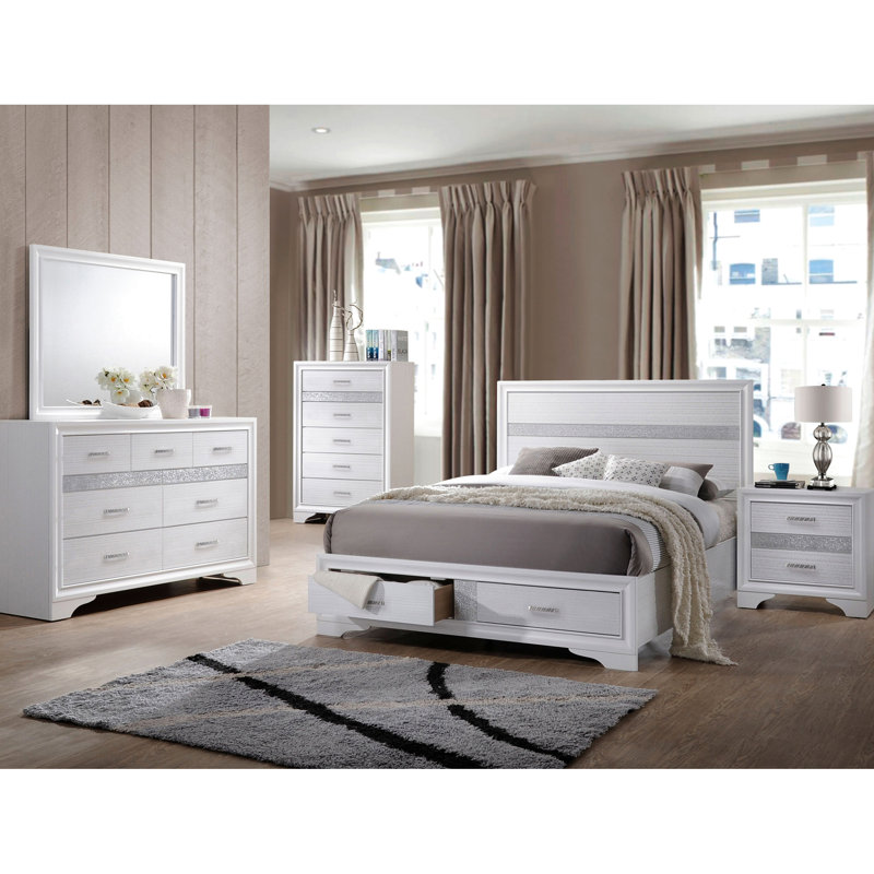Grand lit à panneau blanc avec compartiments intégrés et poignées à tirer confortables, stratifié en papier aggloméré pour le rangement dans la chambre à coucher, avec poignée de tiroirs
