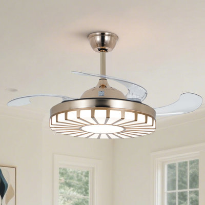 Ventilateur de plafond 42 po à 4 pales rétractables à DEL avec télécommande et ensemble d'éclairage inclus