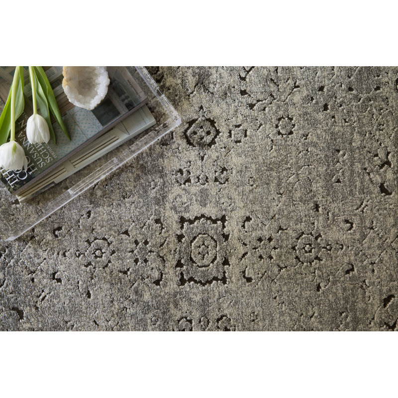 Mahfuze Oriental Indoor Rug, Runner 2'8" x 10'6"