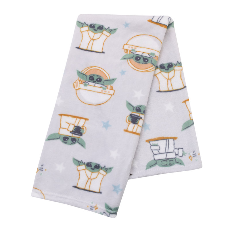 Star Wars Grogu Baby Blanket in Cream and Green, 30" x 40"