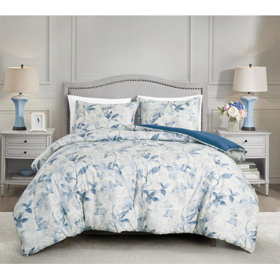 Monica Standard Floral Comforter