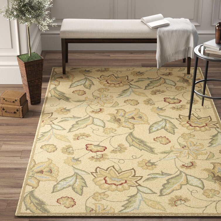 Indoor/Outdoor Tile-Inspired Hooked Polypropylene Accent Rug