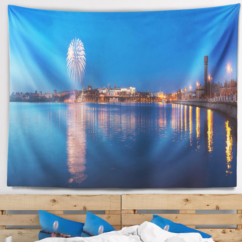 Tapisserie panorama cityscape embankment of city, H 32 po x l 39 po