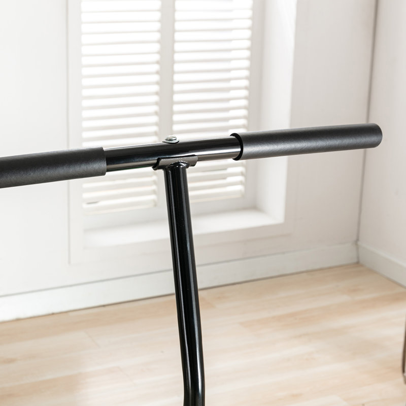 Trampoline d'intérieur pliable de 4 pi avec guidon Soozier