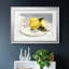 «Lemons On A Plate II», reproduction encadrée de qualité supérieure - prête à être accrochée-790109610-790109611