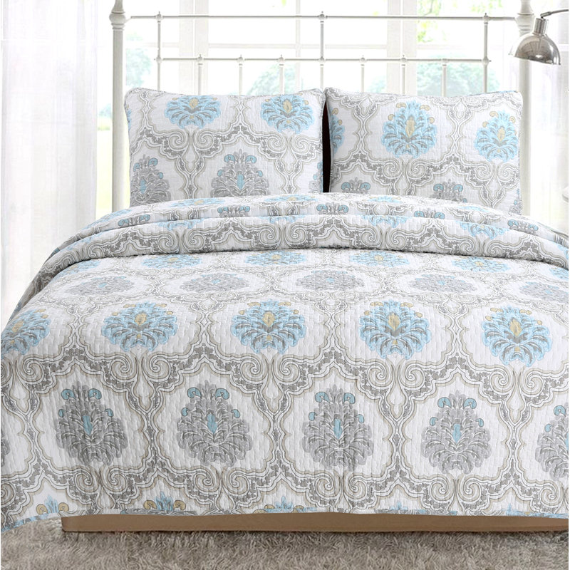 Queen Blue Cotton Reversible Damask Floral Quilt Set