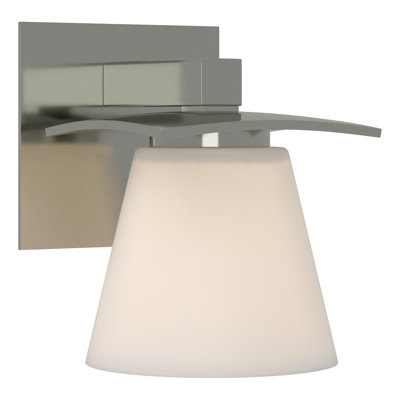 Wren 1 - Light Armed Sconce