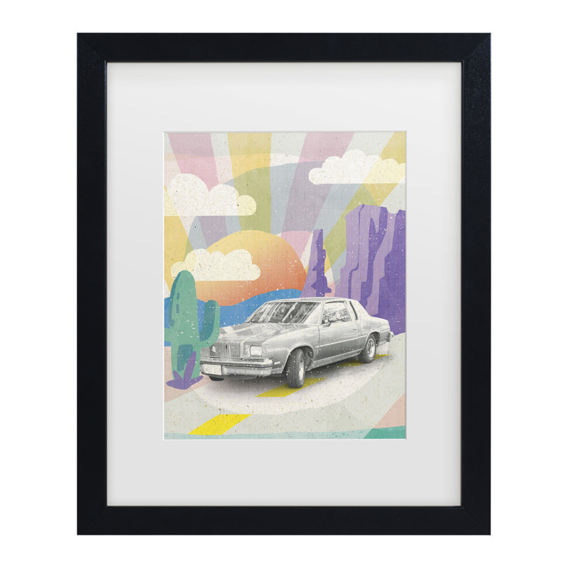 «Bachelor Aylin Demir, voiture rétro dans le désert», art encadré