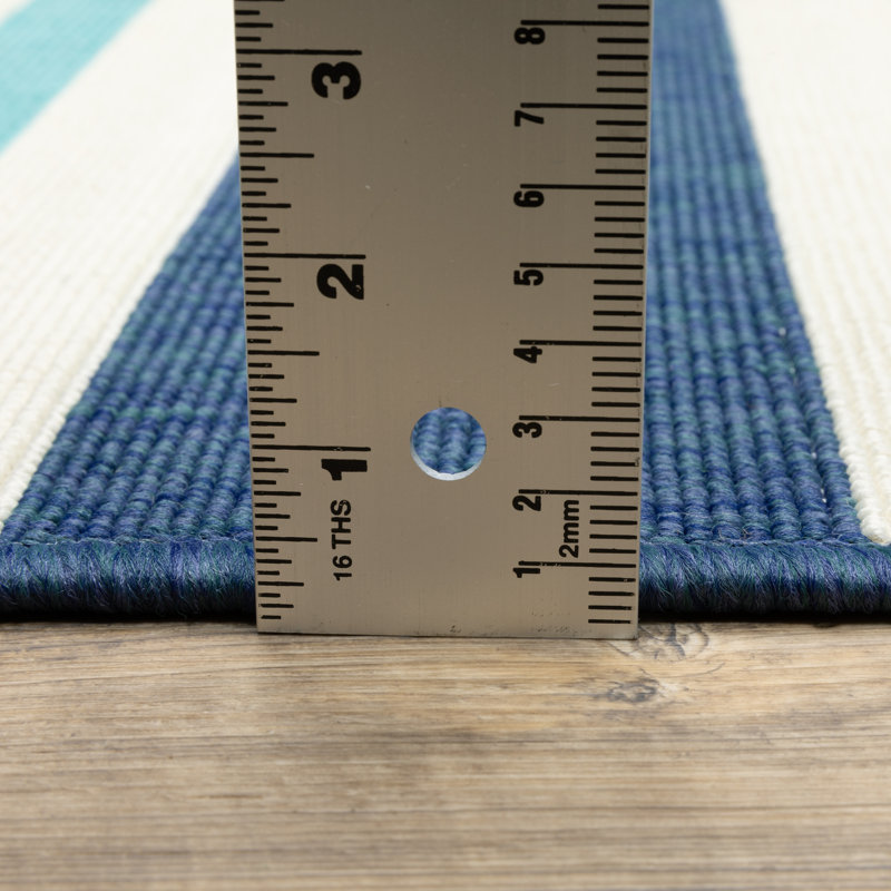 Tapis rayé intérieur / extérieur Deltana, Rectangle 5 pi 3 po x 7 pi 6 po
