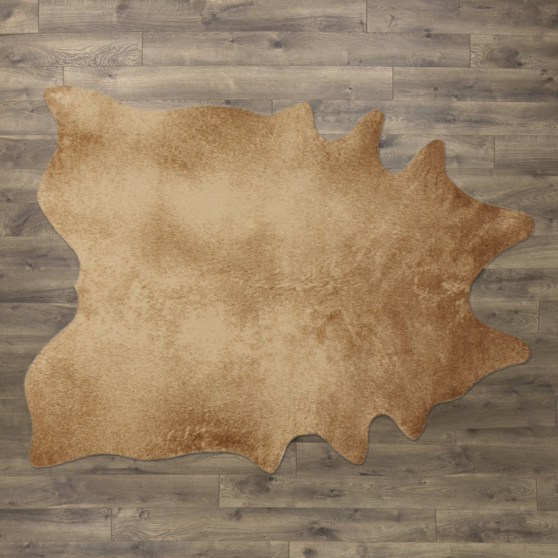 Tapis brun clair Isal, Nouveauté : 3 pi 10 po x 5 pi