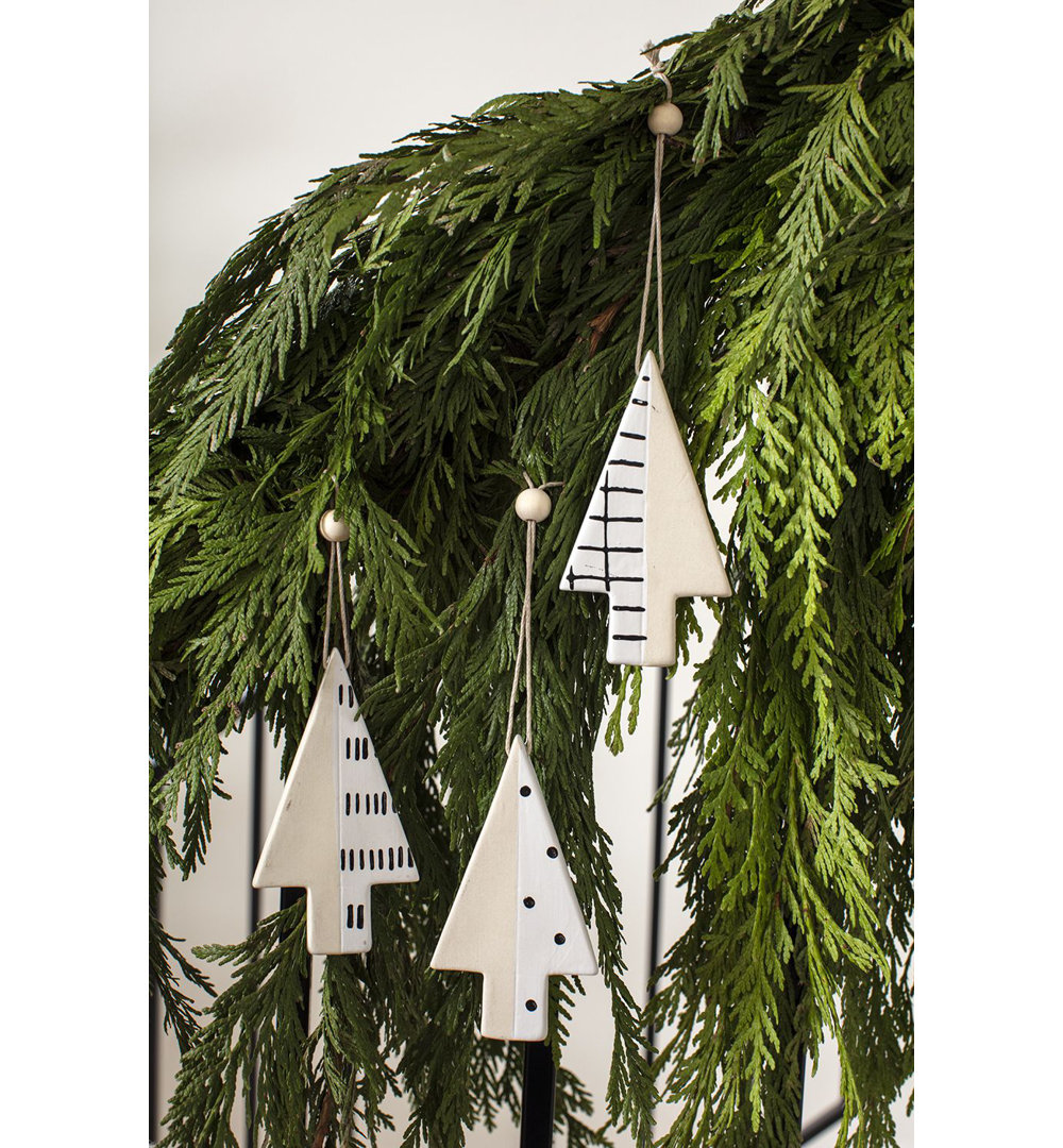 4'' Ceramic The Holiday Aisle®