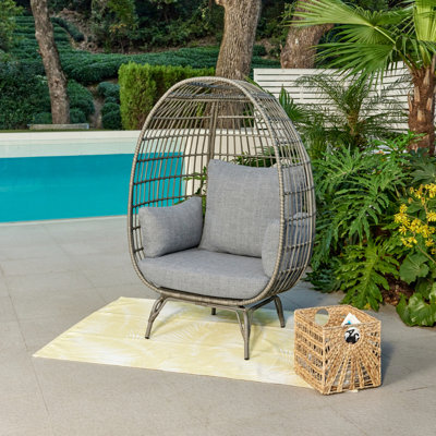 Tyndale Outdoor Garden Chair