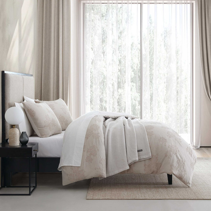 Vera Wang Roses Beige Cotton Duvet Cover Set, King Duvet Cover + 2 King Shams