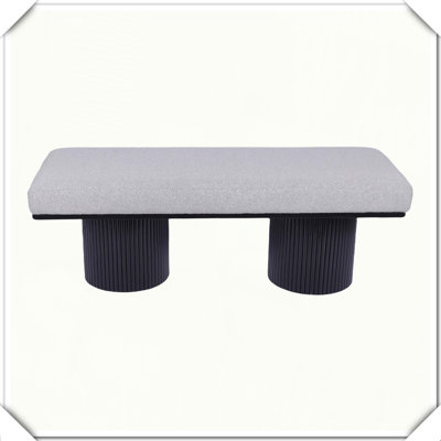 Banc contemporain rembourré avec pieds épais
