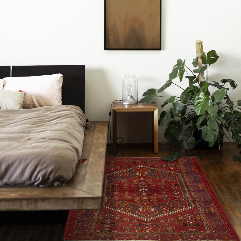 Tapis rouge en laine noué à la main 4 pi 4 po x 6 pi 9 po Andelz