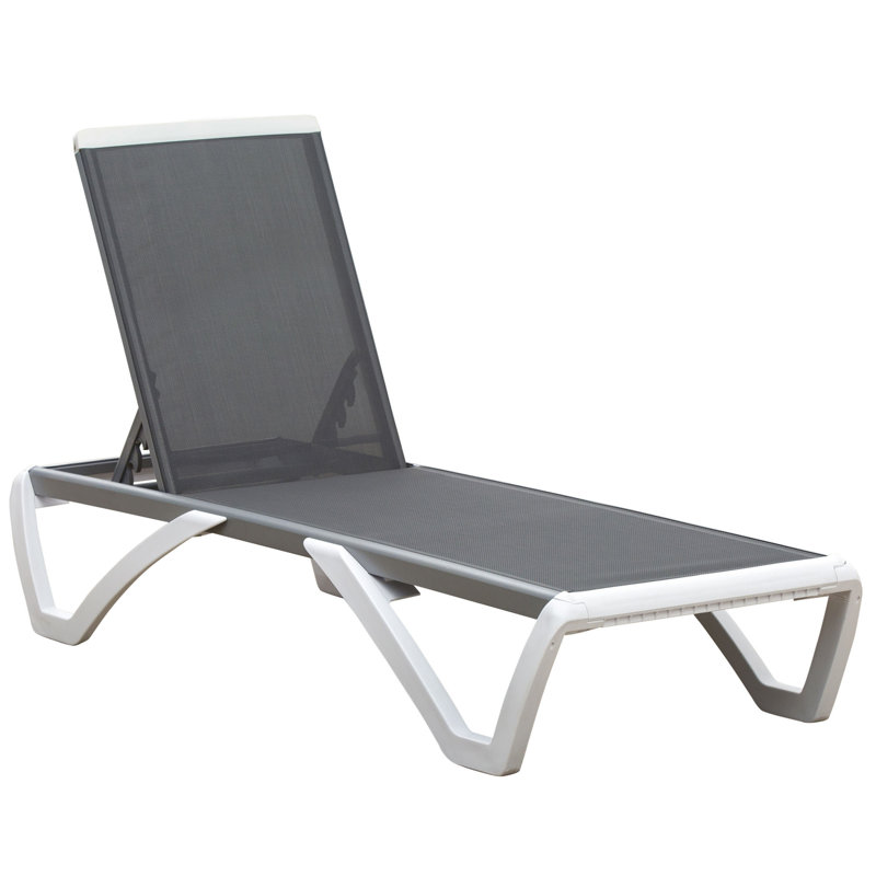 Chaise longue simple inclinable avec coussins 67 po Barthelemy, Gris clair / acier