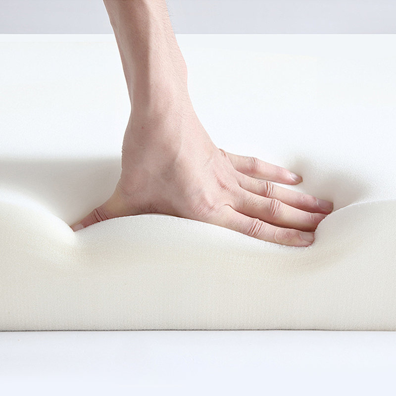 Chaise d'appoint rembourrée en bois massif de 25,6 po de largeur Mid-Century avec coussin supplémentaire, Crème