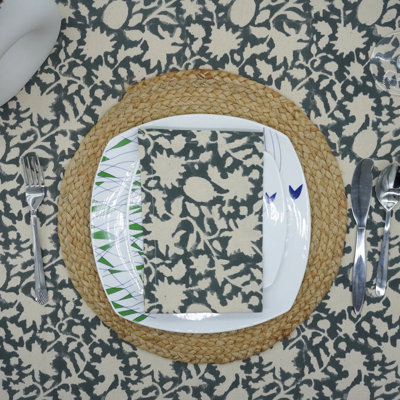 Serviette de table en coton de qualité supérieure fabriquée à la main 18 x 18 pouces Fabividine, Manikarnika, gris