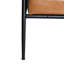 Chaise d'appoint en similicuir brun avec structure rembourrée et en métal, idéale pour les espaces de vie Pièce moderne de style Mid-Century - Structure stable Conception élégante