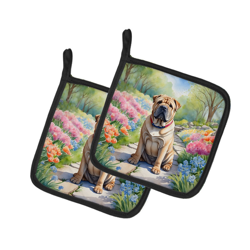 Caroline's Treasures Floral Polyester Potholder Set