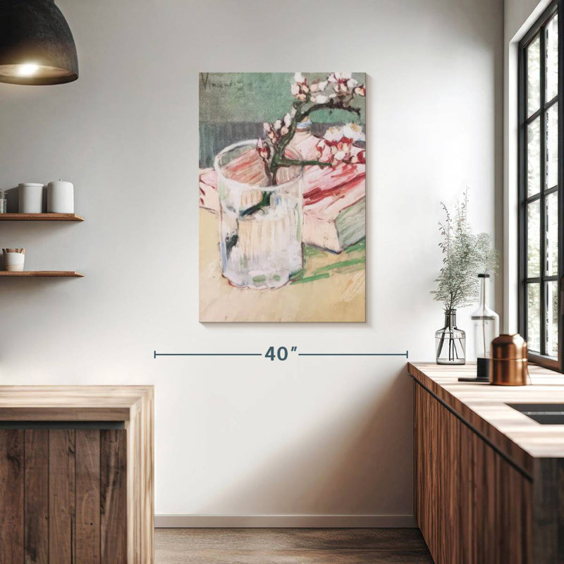 Branche d'amande Harnek dans un verre avec un livre, H 39 po x l 26 po