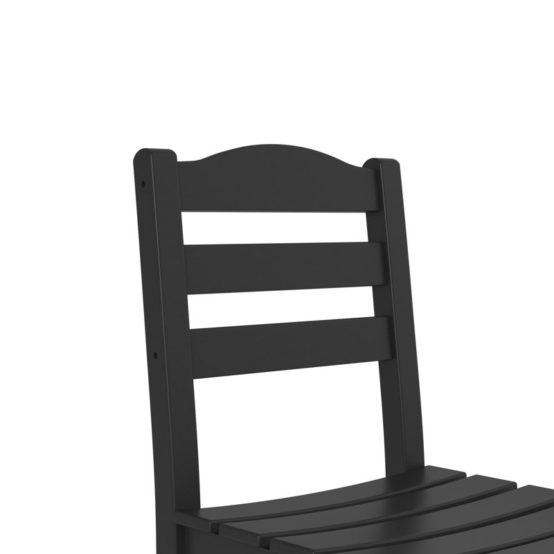 Ensemble de 2 chaises d'extérieur noir uni: PEHD lisse, capacité de 330 lb et résistant aux intempéries, Noir
