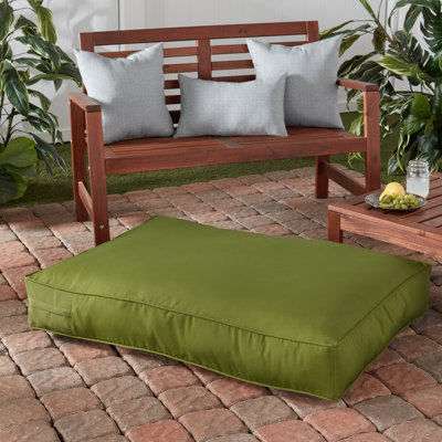 Jann Indoor/Outdoor Pillow Dog Bed