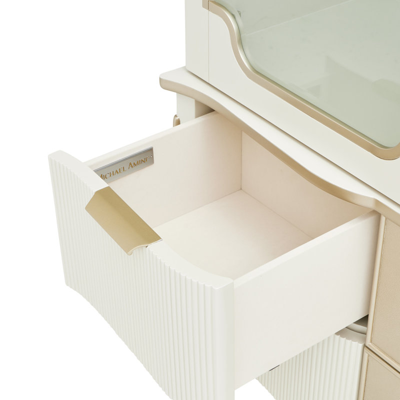 La Marisia Display Cabinet - Creamy Pearl