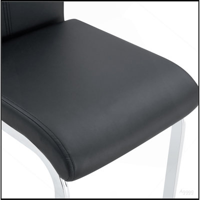 Moderne et magnifique tabouret de bar revêtu de cuir PU avec des pieds en métal argenté en forme de C pour les salles à manger, les cuisines, les terrasses et les chaises de bureau d'invités. (Ensemble de 6) (noir + polyuréthane)