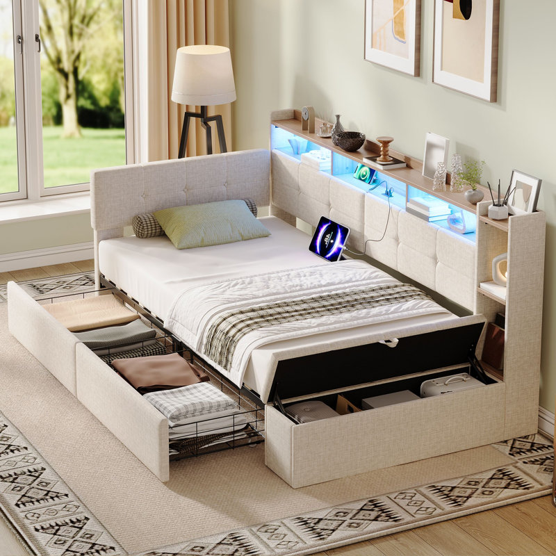 Metal Daybed, Beige