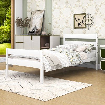 Lit plateforme simple en bois avec tête de lit élégante