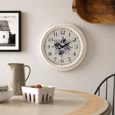15" Indoor Metal Vintage Wall Clock – Distressed Antique White with Roman Numerals, Farmhouse Vintage Style, Night Light, No Ticking – for Patio, Garden, Living Room, Kitchen