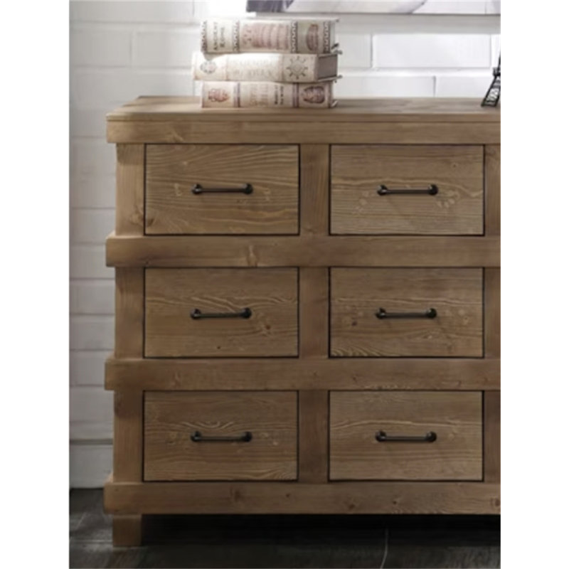 Commode exquise en chêne antique avec beaucoup de rangement et tiroirs lisses