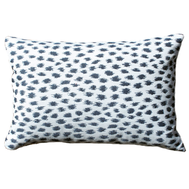 Pebble Beach Lumbar Indoor/Outdoor Pillow Cover & Insert, Blue