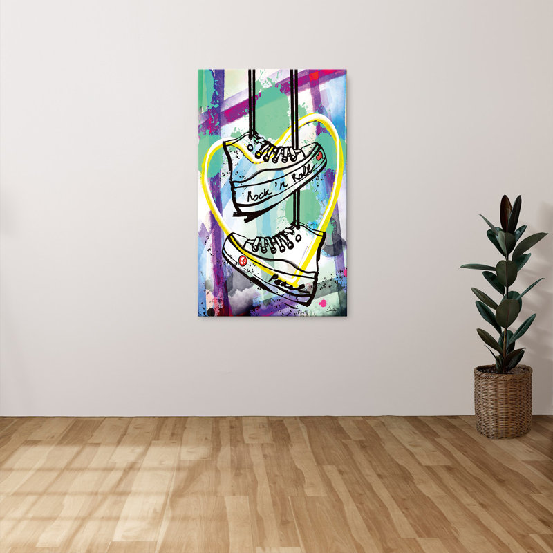 "Pop Glam Topper Sneaker" par Stella Chang, reproduction sur toile, H 40 po x l 24 po x P 1,5 po